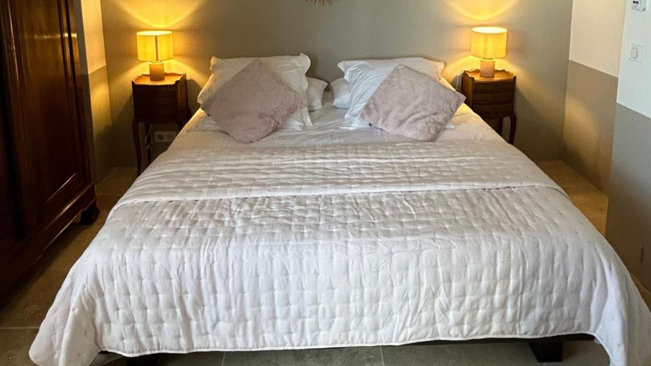 サン・カンタン・ラ・ポテュリ Le Petit Eden Bed & Breakfast エクステリア 写真